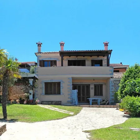 Apartman Locazione Turistica Borgo Le Logge - Bud113